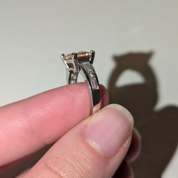 Ring - Picture 5 of 5